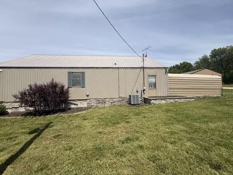 Exterior - 580 S Farm Road 89, Springfield, MO 65802 photo 4 of 15