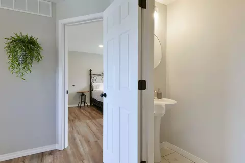 Entry Way - 350 Campbell Point Rd #1-2, Shell Knob, MO 65747 photo 2 of 3