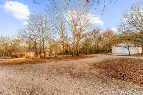 Exterior - 150 Temple Ln, Shell Knob, MO 65747 photo 3 of 11