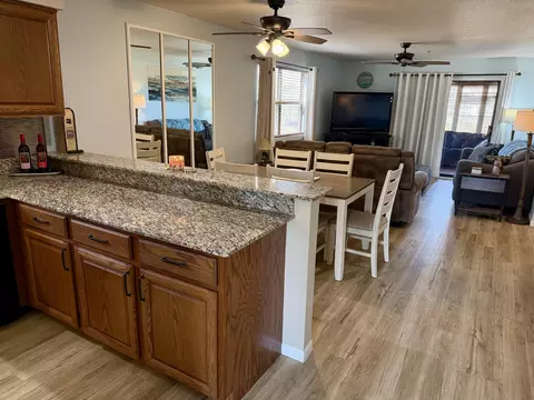 Kitchen - 186 Bunker Ridge Dr UNIT 1, Branson, MO 65616 photo 1 of 7