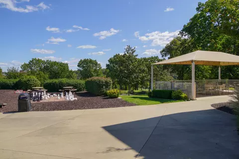 Exterior - 186 Bunker Ridge Dr UNIT 1, Branson, MO 65616 photo 9 of 10