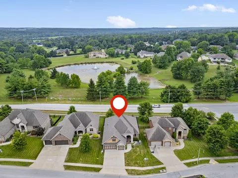 View/Area - 2956 S Ranch Dr, Springfield, MO 65809 photo 4 of 6