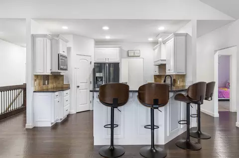 Kitchen - 2956 S Ranch Dr, Springfield, MO 65809 photo 1 of 5