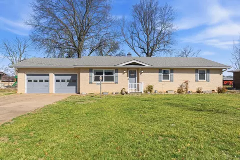 519 W Woodland St, Springfield, MO 65807