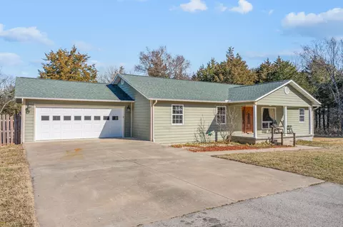 Exterior - 253 Green Cypress Rd, Shell Knob, MO 65747 photo 2 of 5