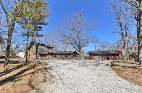 Exterior - 2525 Beacon Hill Loop, Strafford, MO 65757 photo 2 of 19