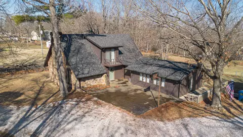 Exterior - 2525 Beacon Hill Loop, Strafford, MO 65757 photo 16 of 19