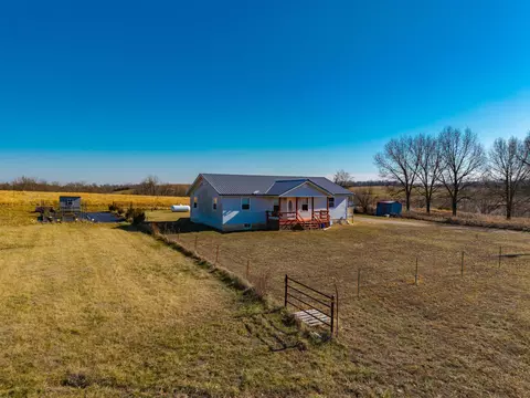 199 Limbhanger Dr, Squires, MO 65755 photo 5
