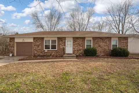 602 E Dyann Dr, Nixa, MO 65714 photo 2