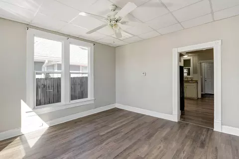 922 N Prospect Ave, Springfield, MO 65802 photo 6