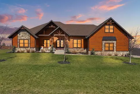 815 Forest Vw, Saddlebrooke, MO 65630