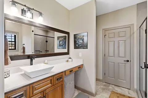 Bath - 815 Forest Vw, Saddlebrooke, MO 65630 photo 1 of 3