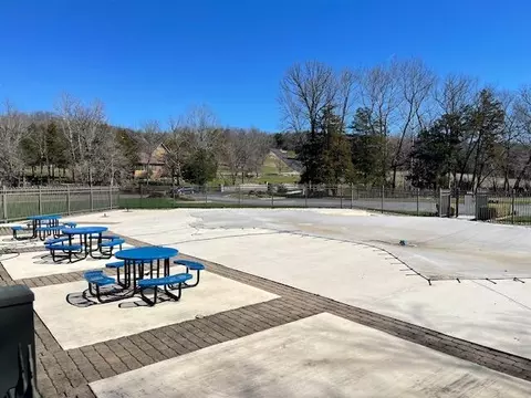 Exterior - 815 Forest Vw, Saddlebrooke, MO 65630 photo 18 of 18