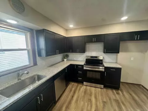 701 W Minota St, Springfield, MO 65807 photo 8