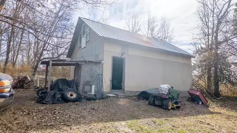 Exterior - 509 Old Cane Bluff Rd, Alton, MO 65606 photo 13 of 14
