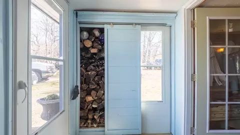 Entry Way - 509 Old Cane Bluff Rd, Alton, MO 65606 photo 4 of 6