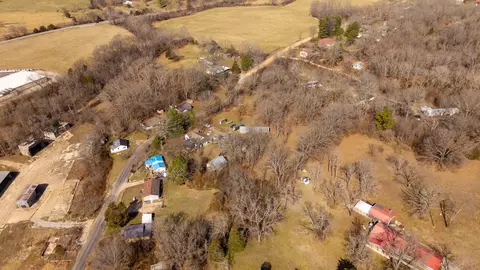 View/Area - 509 Old Cane Bluff Rd, Alton, MO 65606 photo 3 of 10