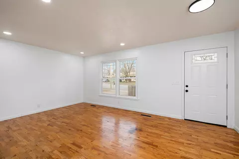 3311 S Jefferson Ave, Springfield, MO 65807 photo 7