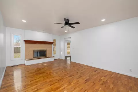 3311 S Jefferson Ave, Springfield, MO 65807 photo 24