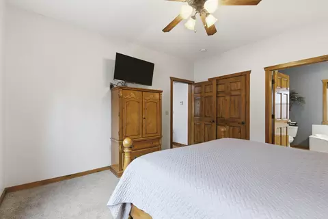 Bedroom - 263 Willow Oak Ln, Branson, MO 65616 photo 2 of 10