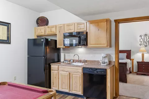 Kitchen - 263 Willow Oak Ln, Branson, MO 65616 photo 4 of 4