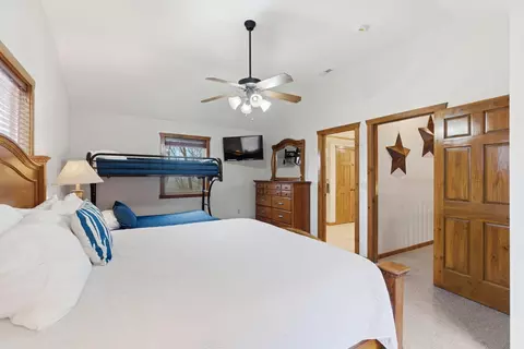 Bedroom - 263 Willow Oak Ln, Branson, MO 65616 photo 5 of 10