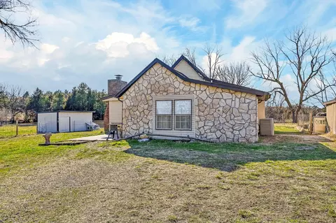 Exterior - 2081 Sand Ridge Rd, Marshfield, MO 65706 photo 1 of 5