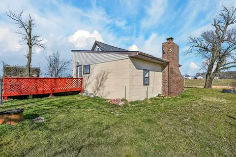 Exterior - 2081 Sand Ridge Rd, Marshfield, MO 65706 photo 2 of 5