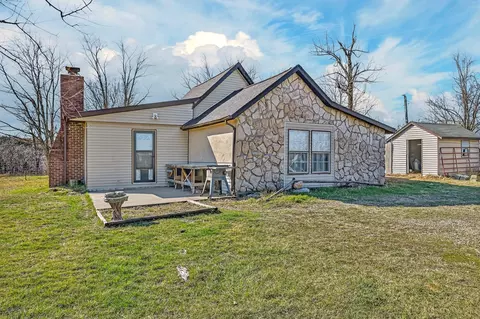 2081 Sand Ridge Rd, Marshfield, MO 65706