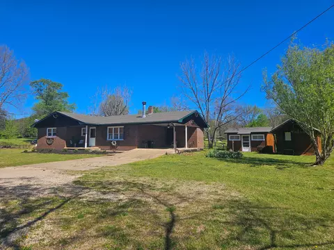 16211 Tom Akers Rd, Eminence, MO 65466