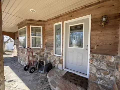 Exterior - 4531 Bado Rd, Cabool, MO 65689 photo 4 of 15