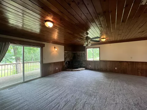 Living - 4531 Bado Rd, Cabool, MO 65689 photo 8 of 9