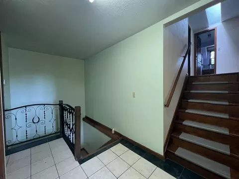 Entry Way - 4531 Bado Rd, Cabool, MO 65689 photo 7 of 12