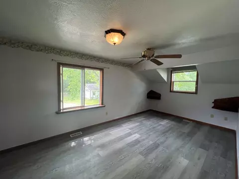 Bedroom - 4531 Bado Rd, Cabool, MO 65689 photo 3 of 5