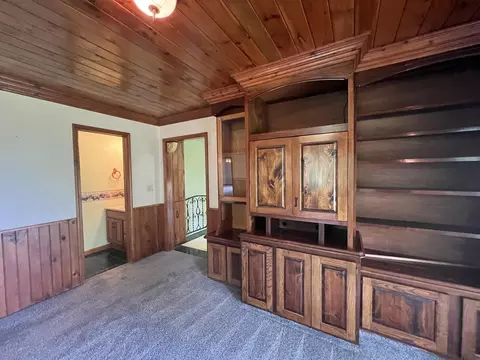 Living - 4531 Bado Rd, Cabool, MO 65689 photo 7 of 9