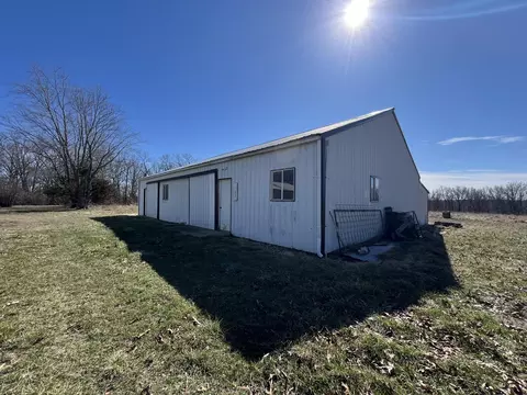 Exterior - 4531 Bado Rd, Cabool, MO 65689 photo 6 of 15