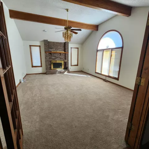 Living - 1107 W Tracy St, Springfield, MO 65807 photo 1 of 2