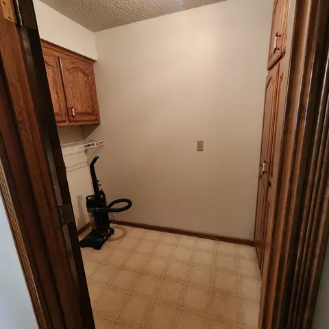 Other - 1107 W Tracy St, Springfield, MO 65807 photo 2 of 6