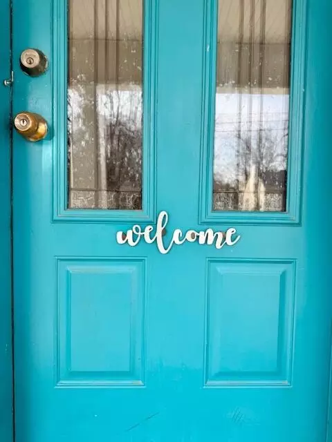 Entry Way - 517 E Catalpa St, Springfield, MO 65807 photo 1 of 1