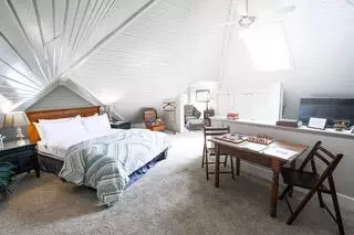 Bedroom - 900 E Walnut St, Springfield, MO 65806 photo 7 of 14