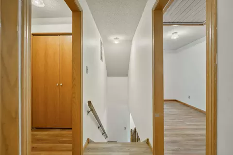 Entry Way - 207 Mahogany Ln, Ozark, MO 65721 photo 6 of 9