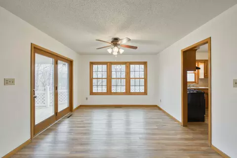 Living - 207 Mahogany Ln, Ozark, MO 65721 photo 3 of 8