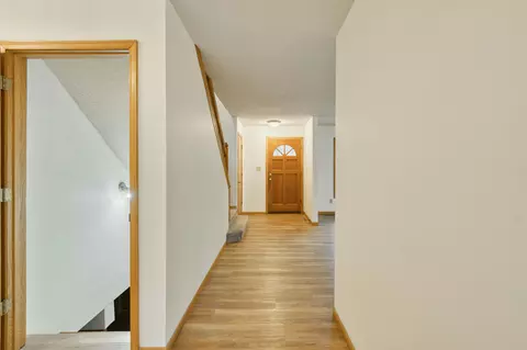 Entry Way - 207 Mahogany Ln, Ozark, MO 65721 photo 4 of 9
