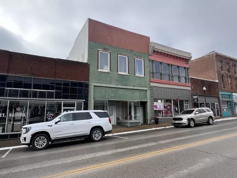 118 E Main St #116 A B C, Willow Springs, MO 65793