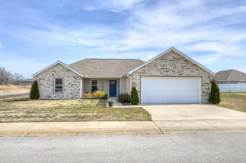 17915 Laredo Rd, Neosho, MO 64850