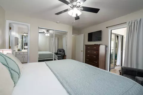 Bedroom - 246 Turnberry Dr #2, Branson, MO 65616 photo 2 of 3