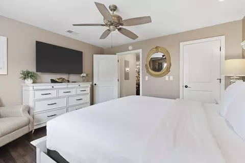 Bedroom - 305 Wimbledon Dr #2, Branson, MO 65616 photo 2 of 5