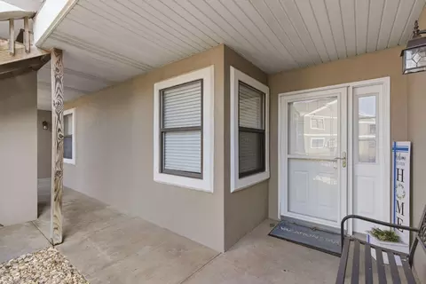 Exterior - 305 Wimbledon Dr #2, Branson, MO 65616 photo 2 of 6