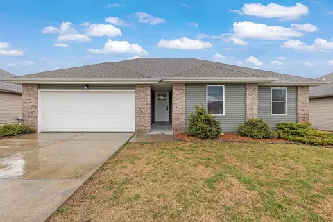 2469 W Brook Ridge St, Springfield, MO 65803