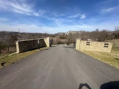 32 Canyon Pkwy, Branson, MO 65616 photo 11